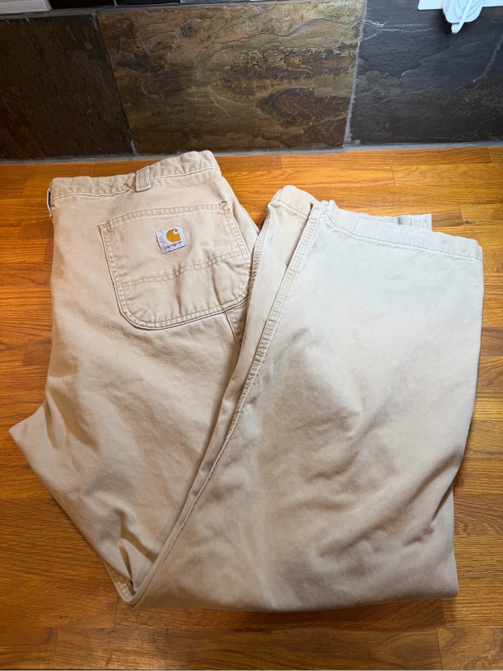Carhartt Men’s Khaki/Tan Canvas “Thrashed” Work Pants. Size 38x30. (014)